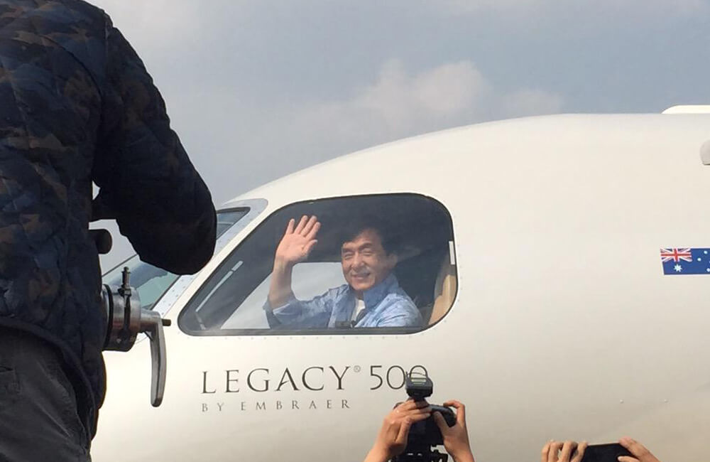 Jackie Chan Embraer Legacy 650 @SijiaJ / Twitter.com